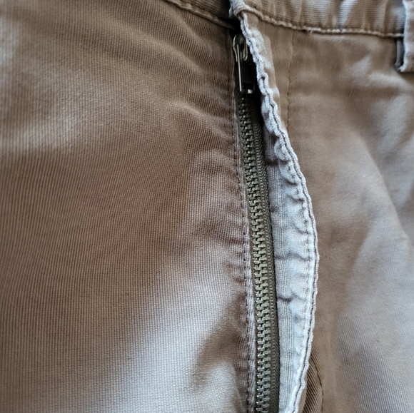 Khaki Casual Pants by Zara - Size 34×30 - Picture 4 of 12